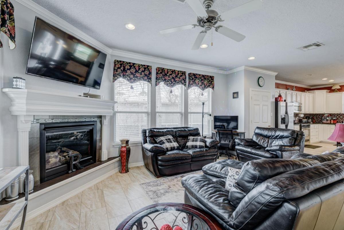 The Villa Cove - Housity