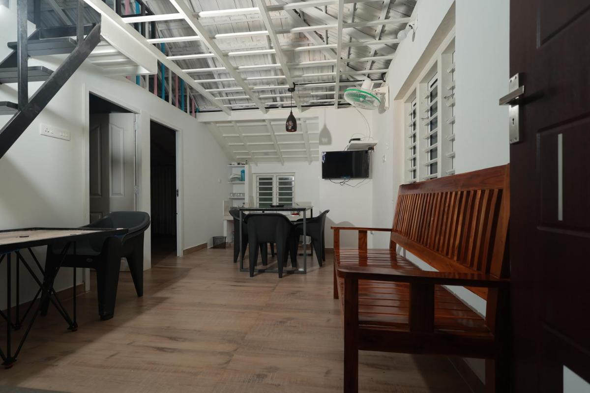 Babu's Homestay By Lexstays - Housity