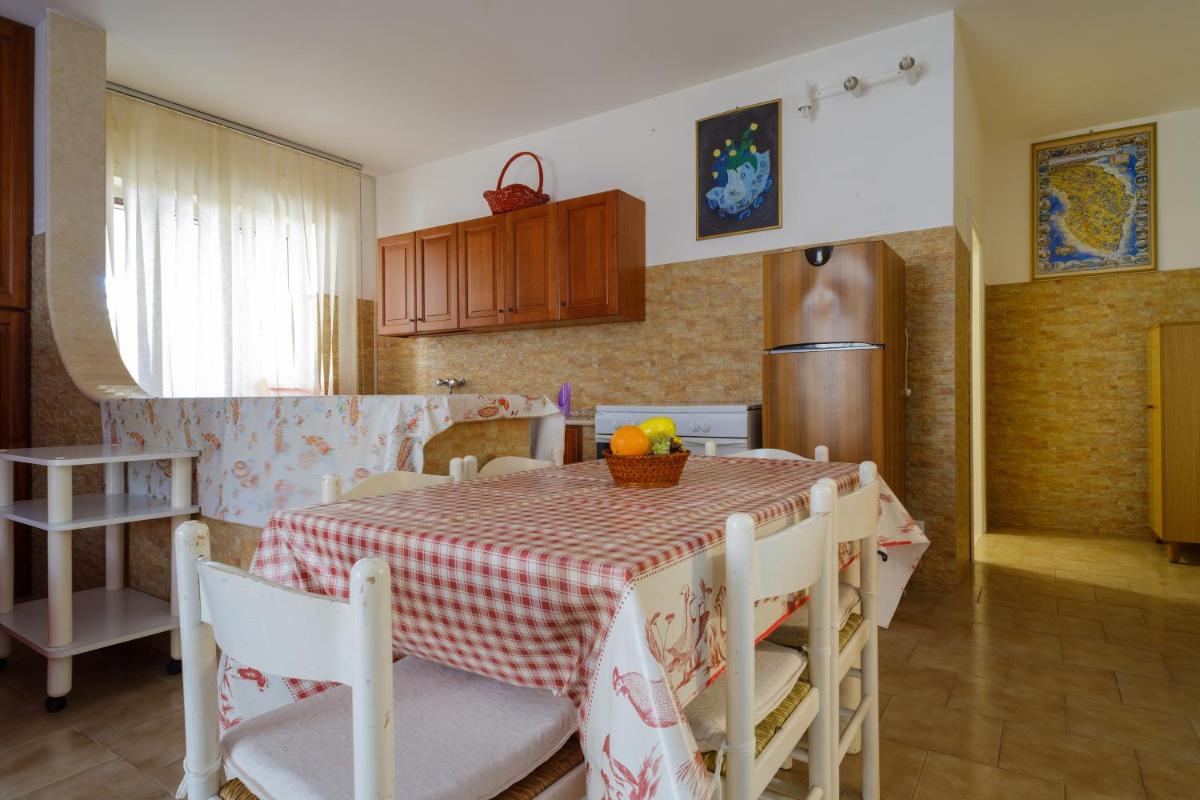 Apt in Villa con Giardino 2 - Housity