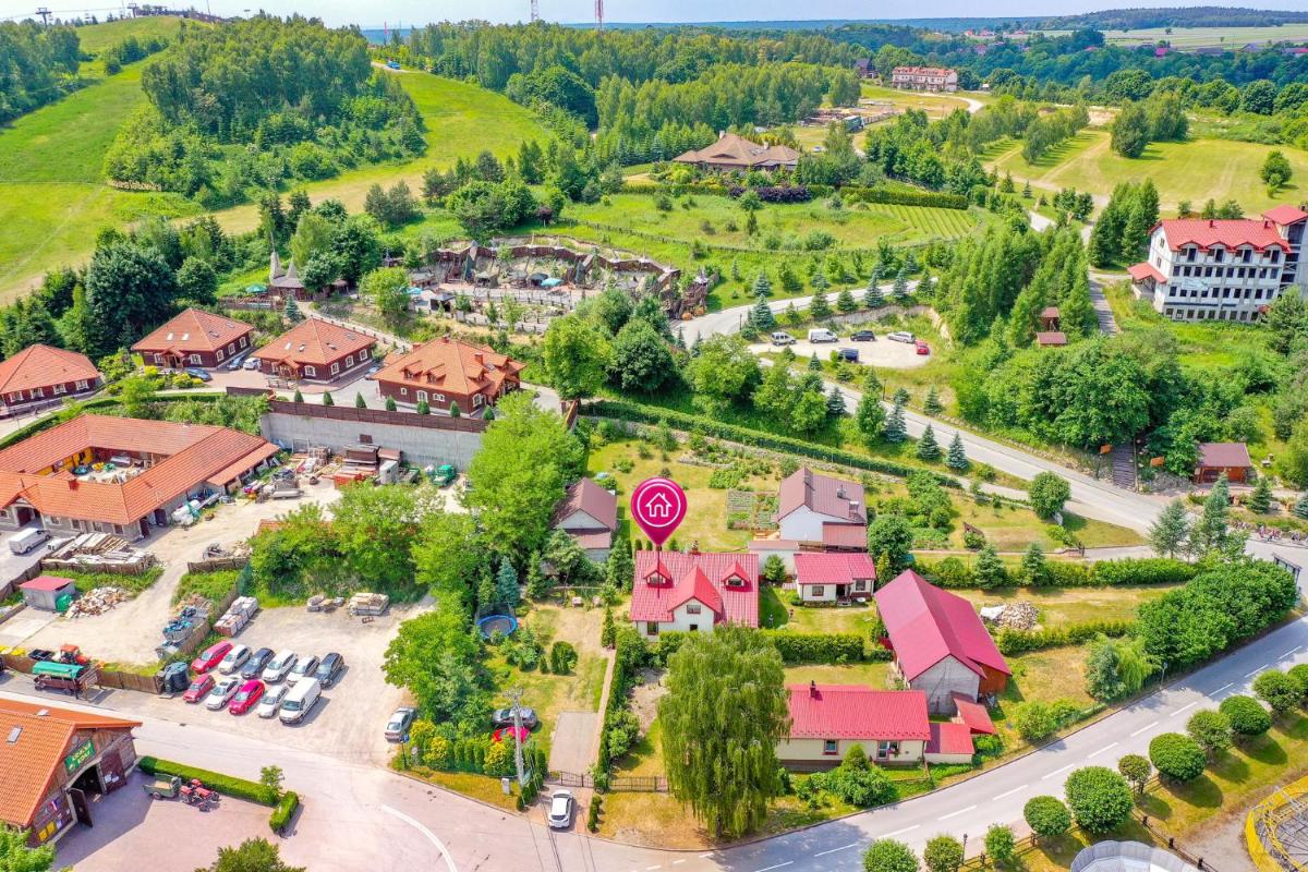 DOMEK NA ZARZECZU - Housity