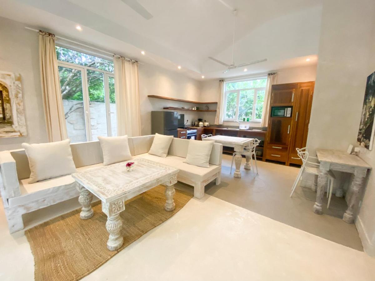 Suitetrails - Saffron Villas