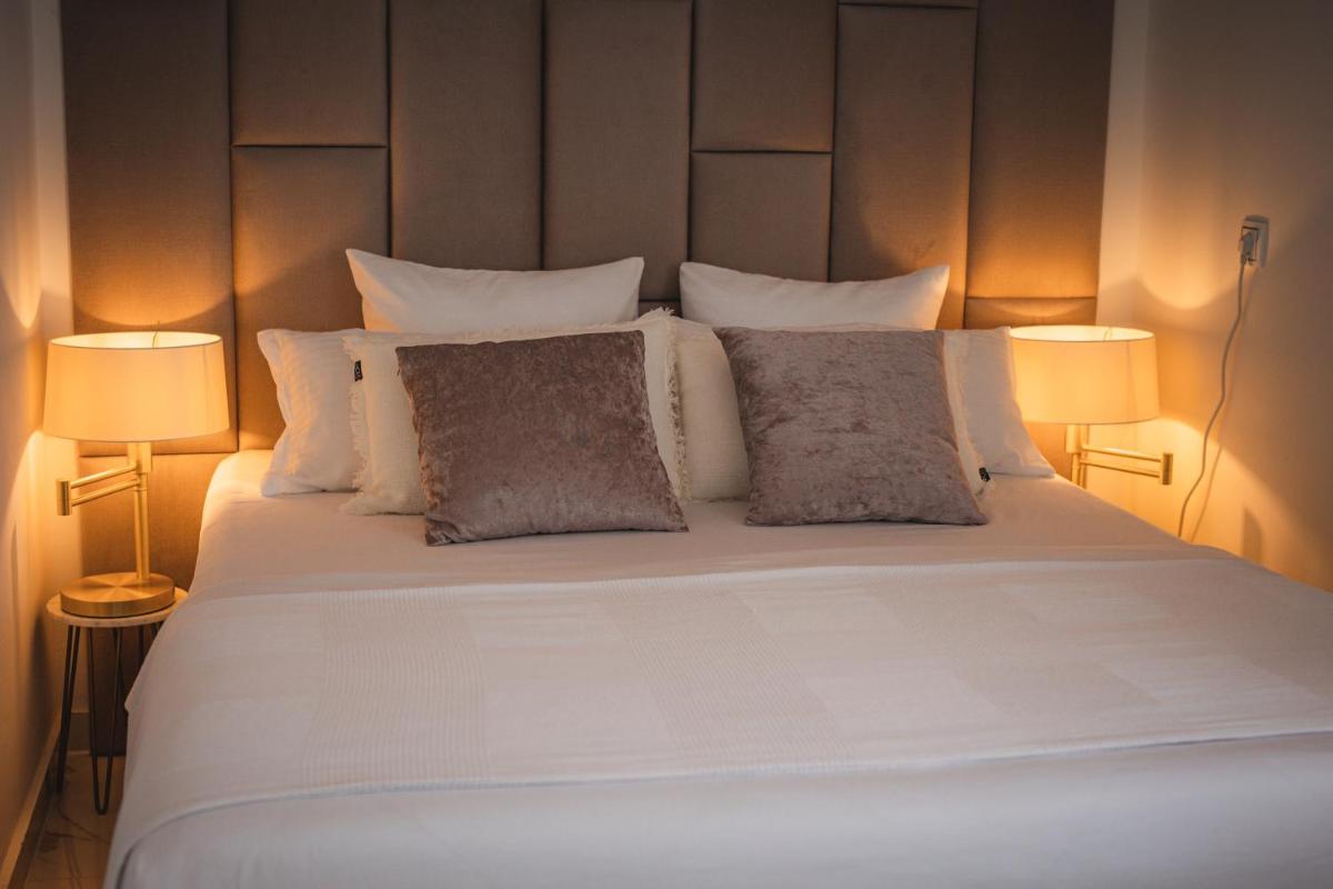 Kamin und Fußbodenheizung, Luxrem Apartments best in Homeoffice - Housity