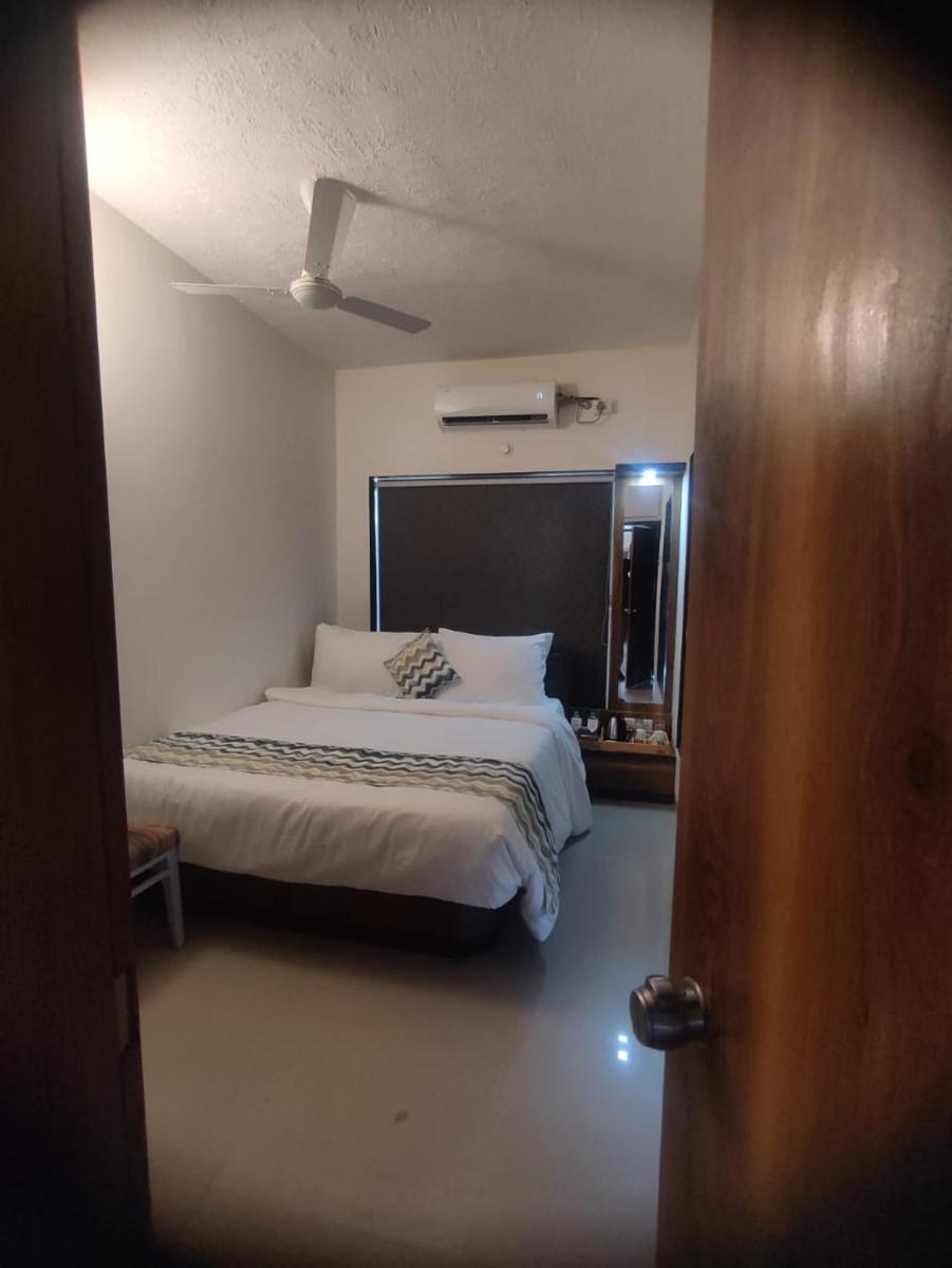 Nest Villa - Housity