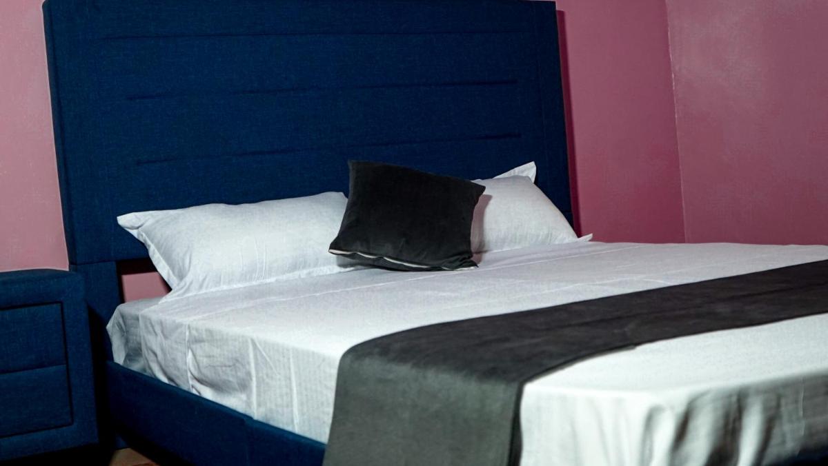 Claire's 1br,2br & 3br apartments 07001FourFourTwoTwoEight - Housity