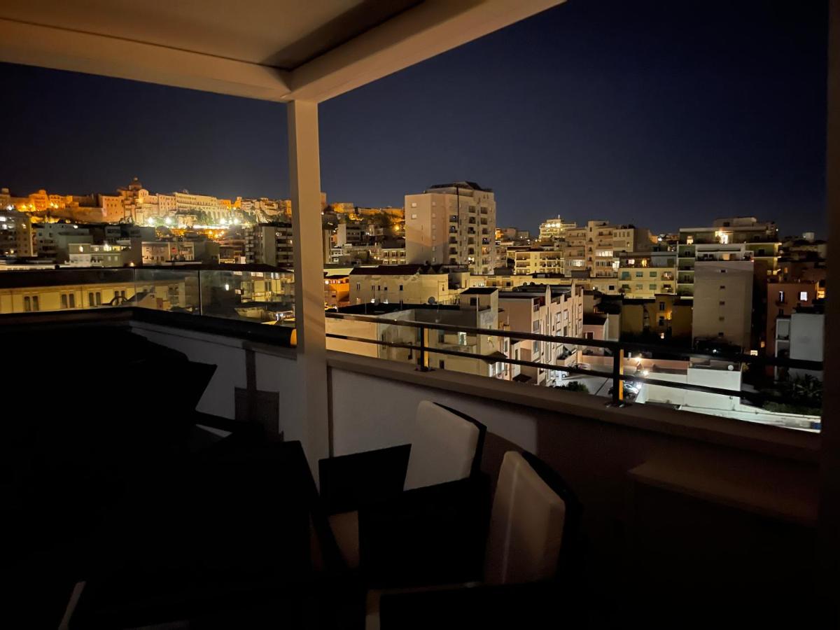 18 Dante Luxury Suites - Housity