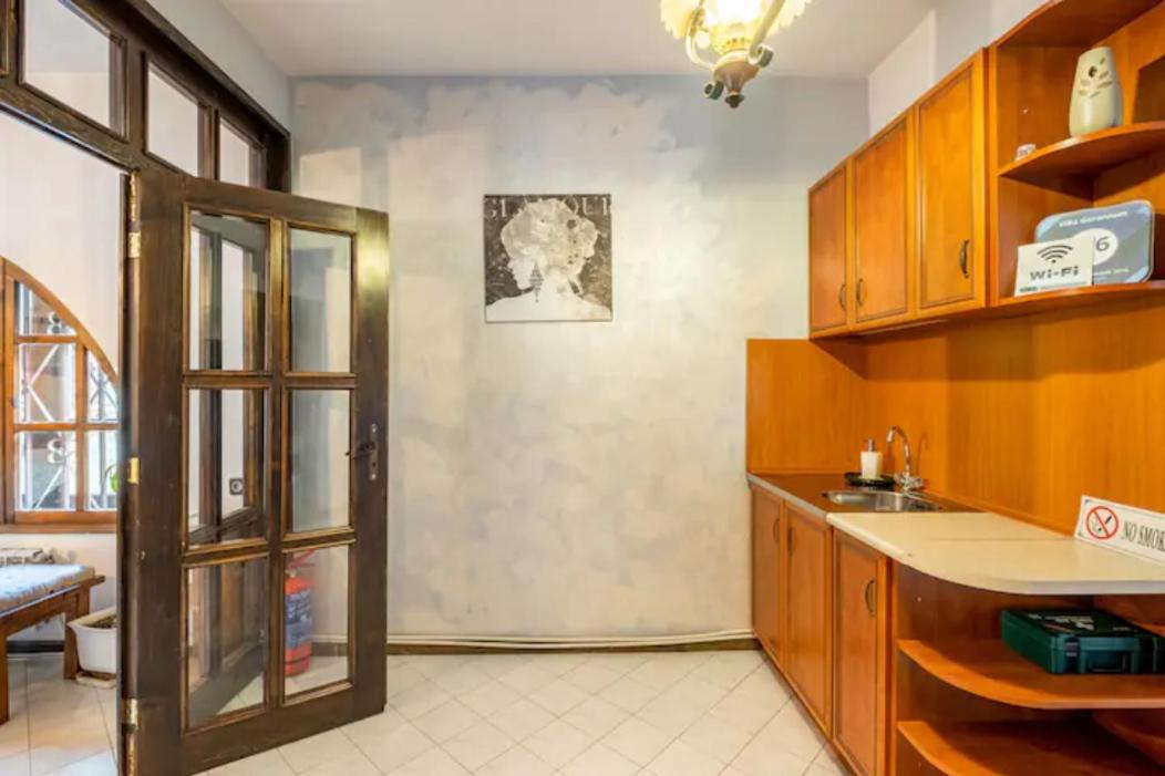 Guest House Geranium Arbanasi - Housity