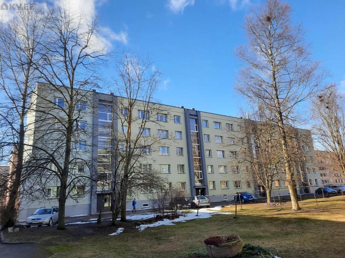 Open concept 1-bedroom apartment. - Housity