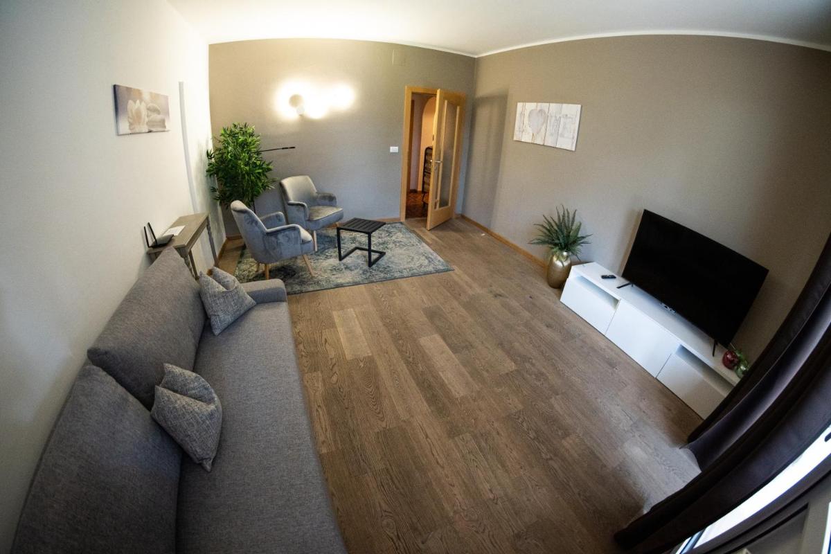 Flow Apartments Karl Wolf Park - Housity