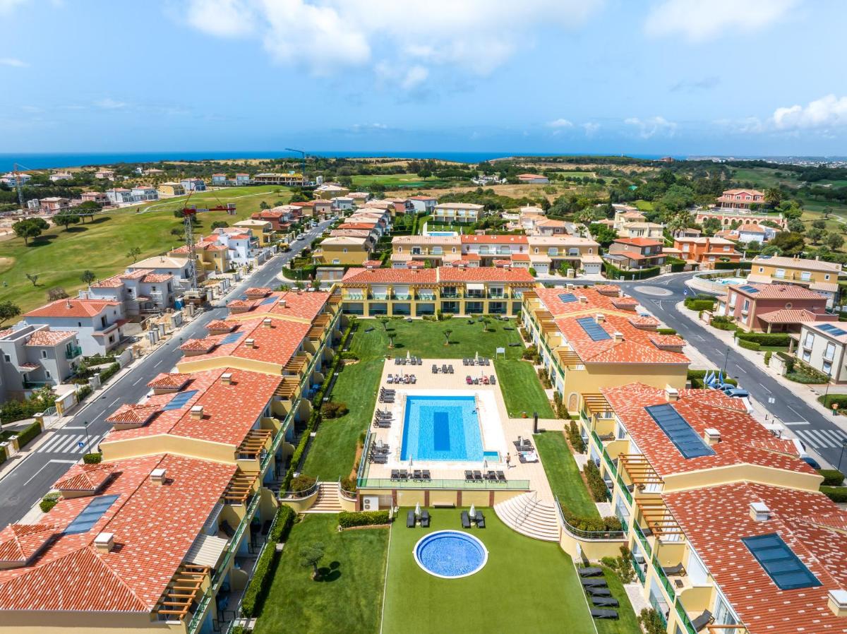 A piscina em ou perto de Boavista Golf & Spa - Bela Colina Holidays