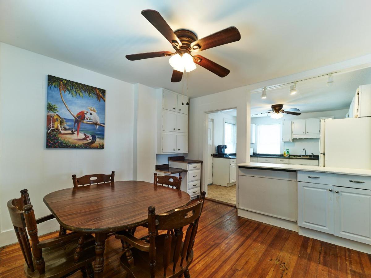 7 Beachside inn - Housity