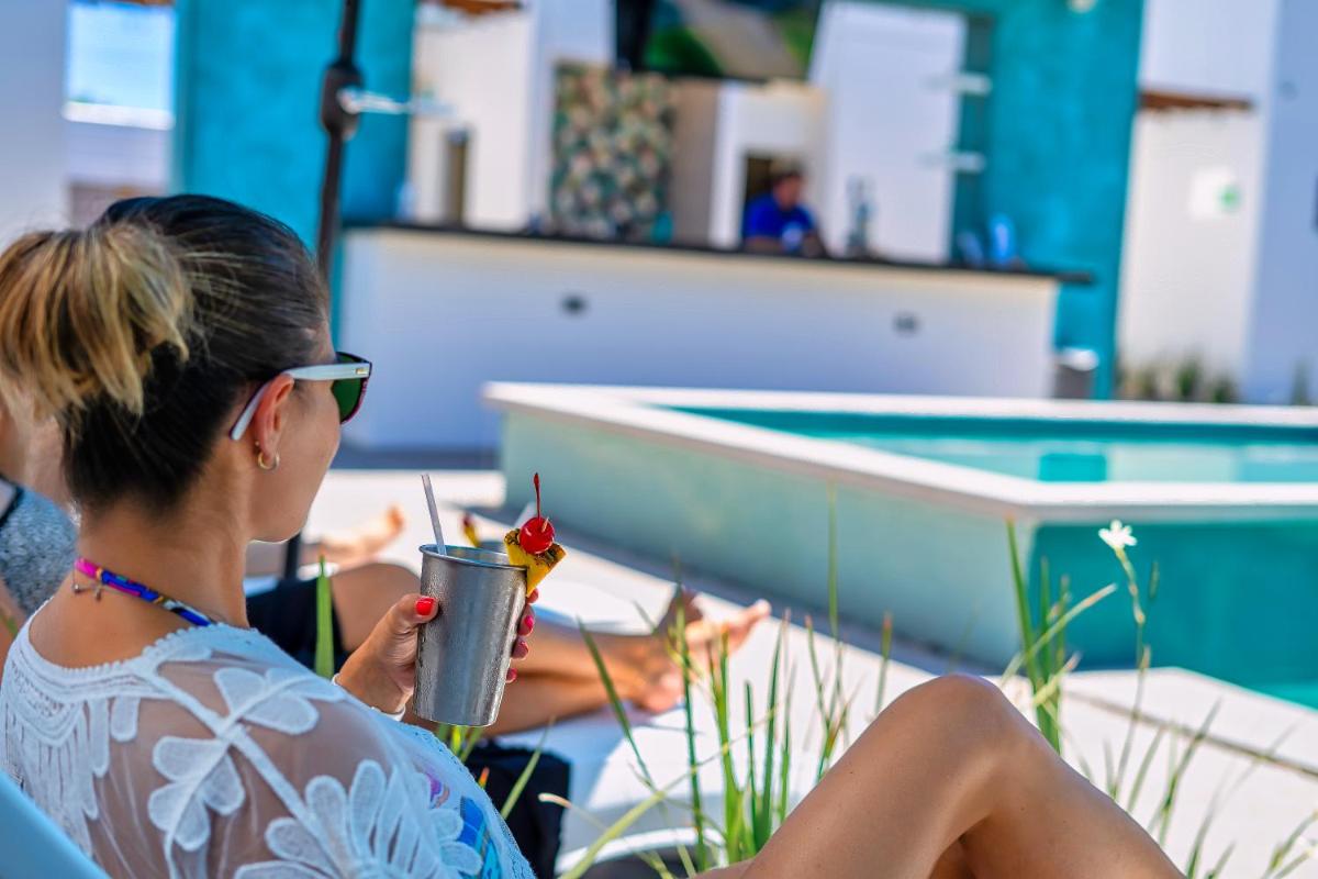 The Cove Boutique Hotel Adults Only - Housity