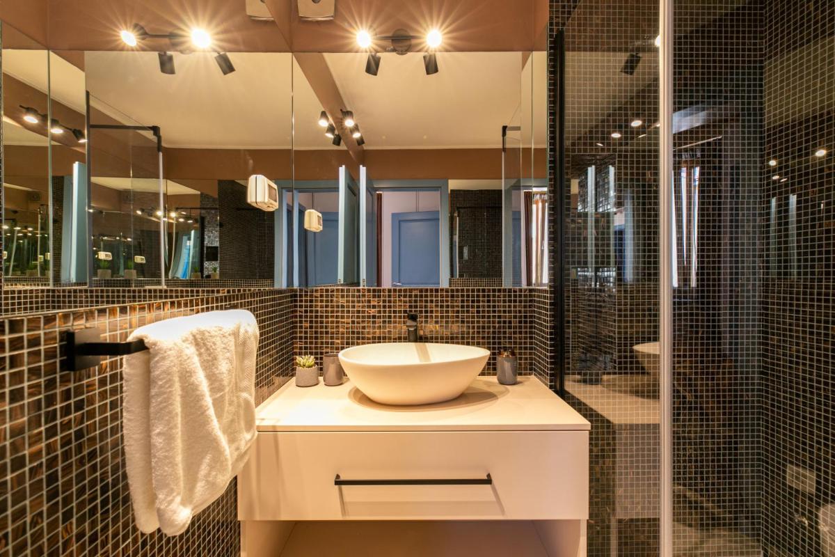 Jupiter Center Apartments - Housity