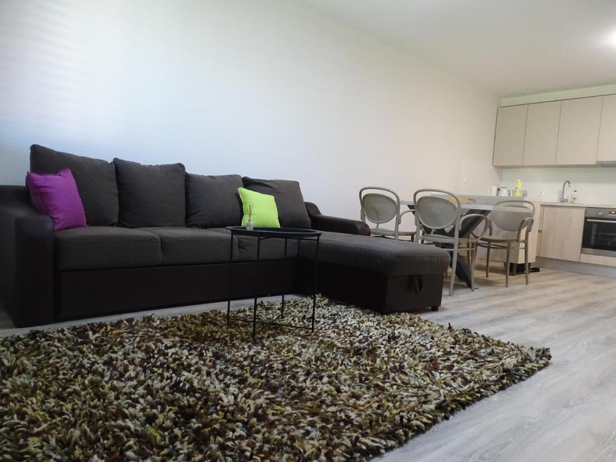 Ninas Apartments - Housity