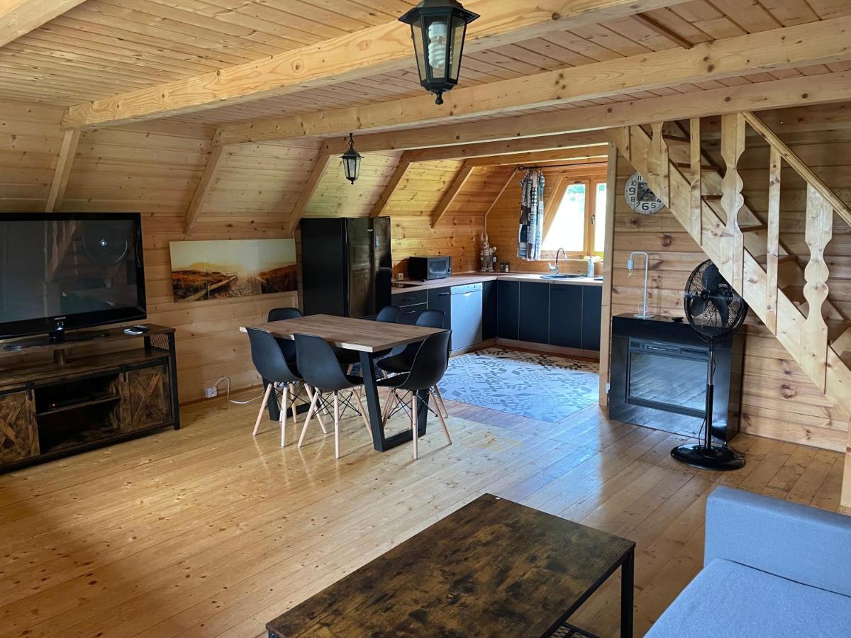 Rajskie Pluski Slow Life nad jeziorem - Housity