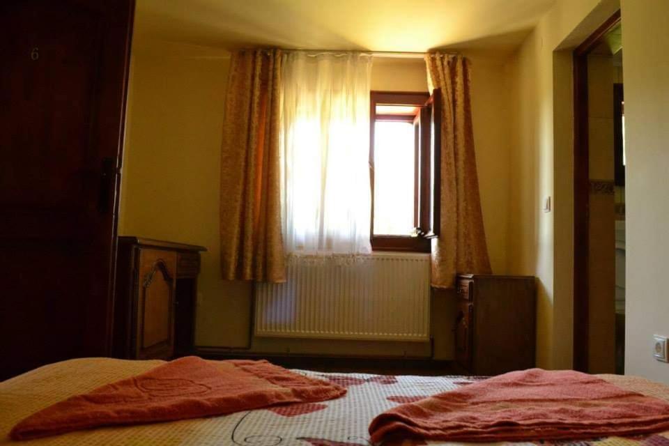 Casa din Barsana - Housity