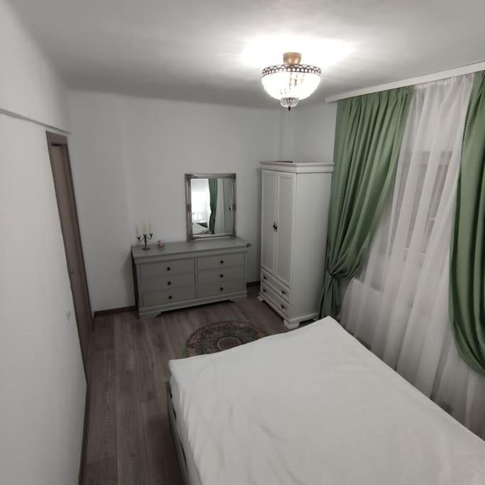 RELAX Downtown Suite - Housity