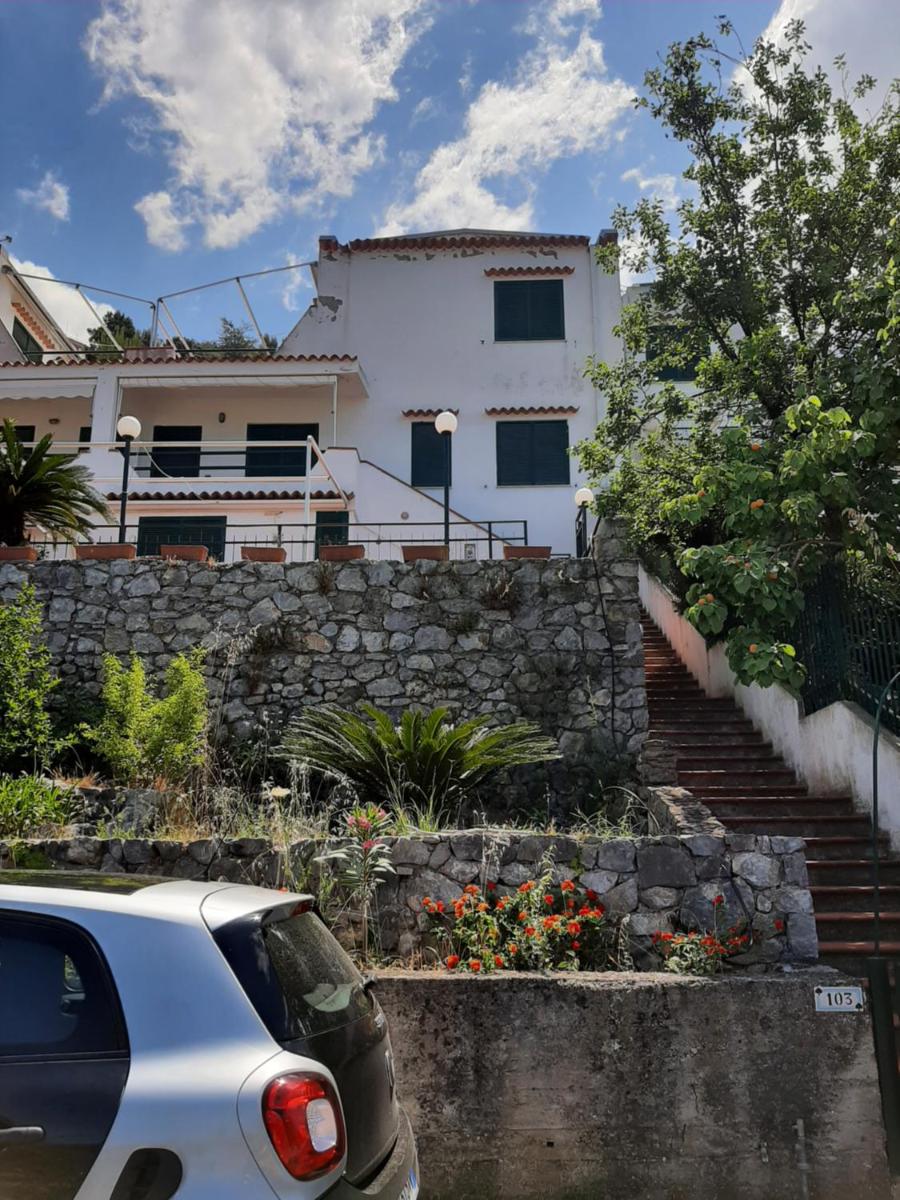 Arcomagno Guest House - Housity