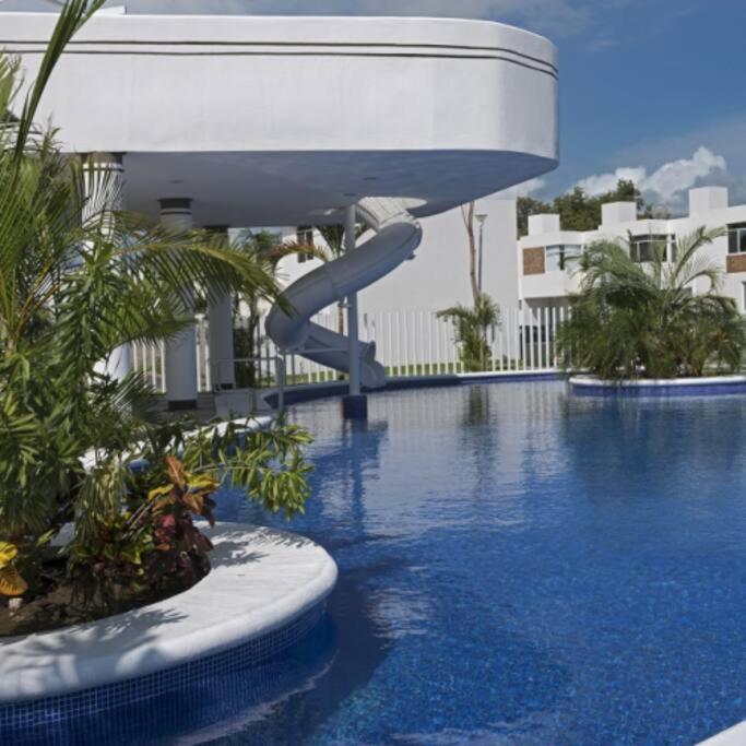 Casa Diamante Azul - Housity