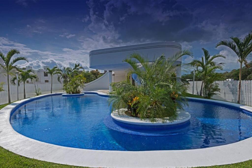 Casa Diamante Azul - Housity