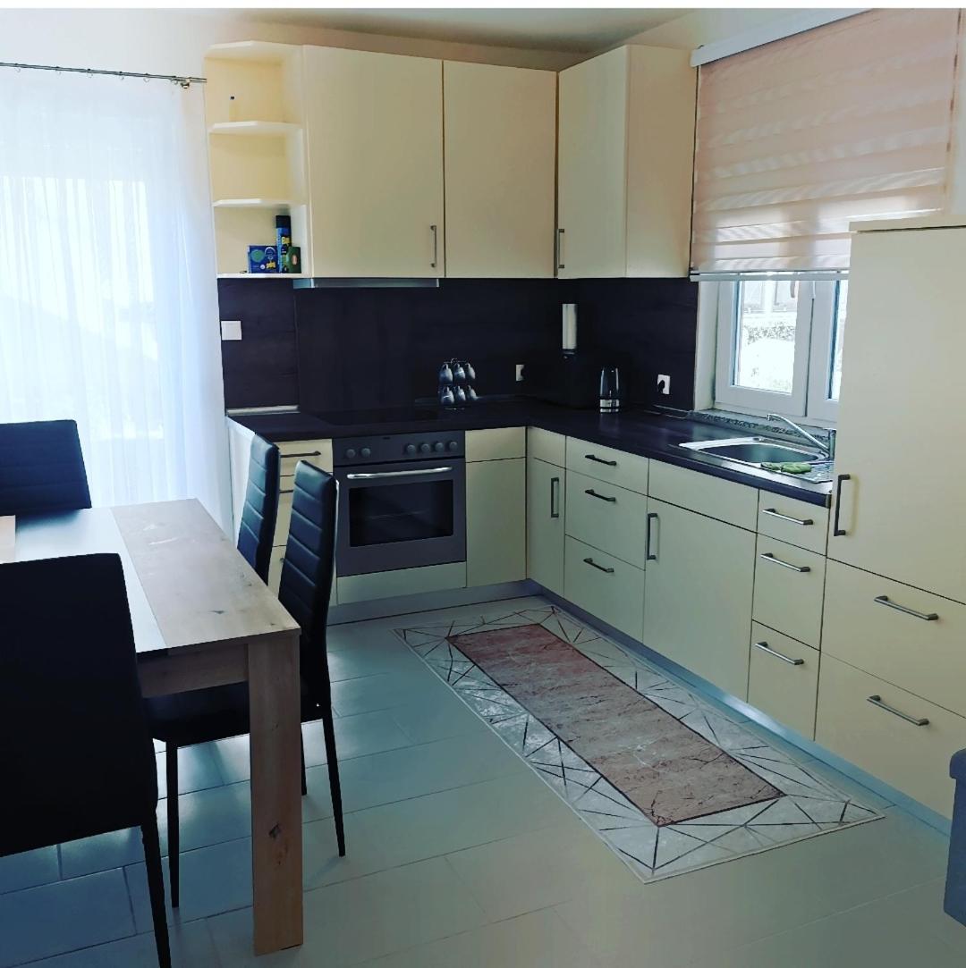 Apartman Ljubica - Housity