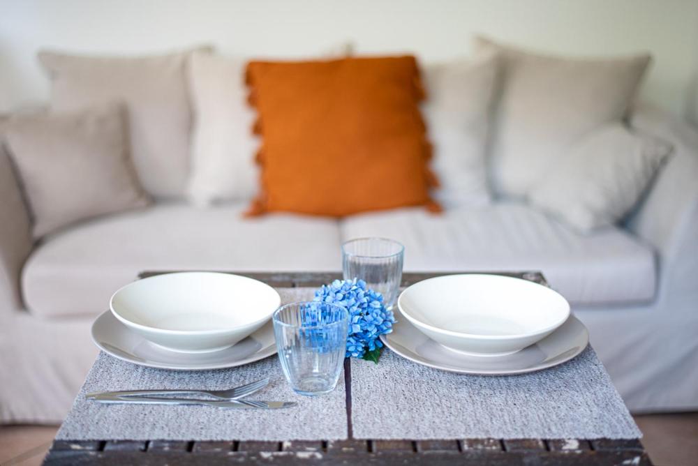 [Lake Maggiore Apt] ✦ Relax accanto alla spiaggia - Housity