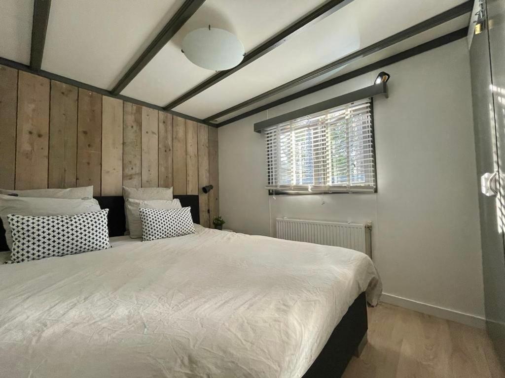 Uniek Chalet op de Veluwe, in bosrijke omgeving. - Housity