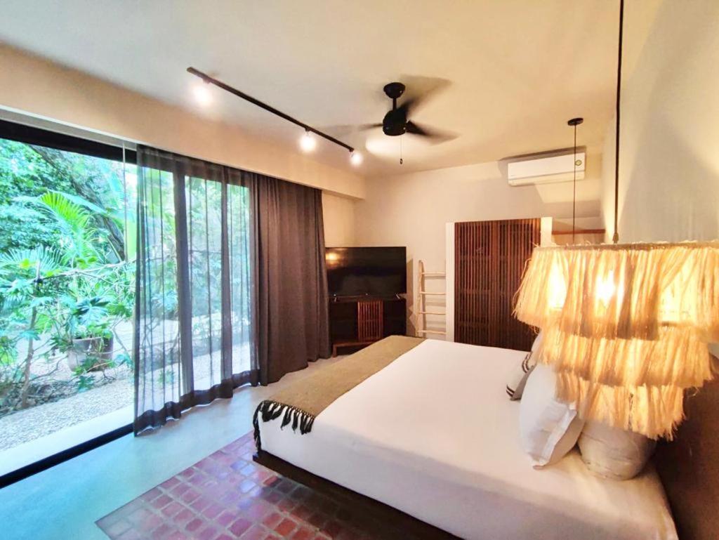 Suitetrails - Boho Apartments with Private Pool