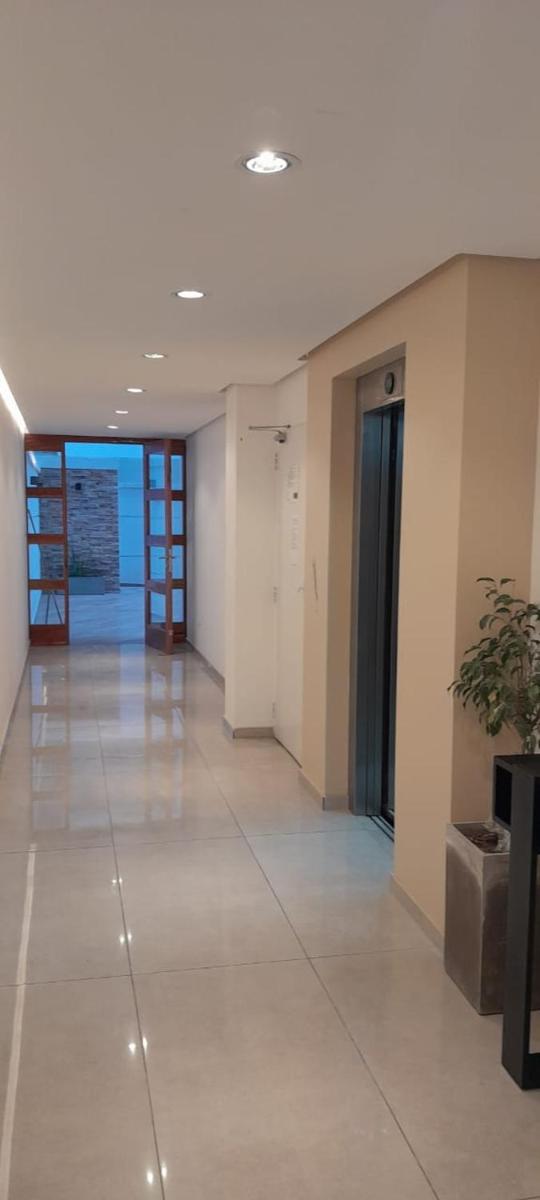 Dpto de 1 dormitorio en el centro de la ciudad - Housity