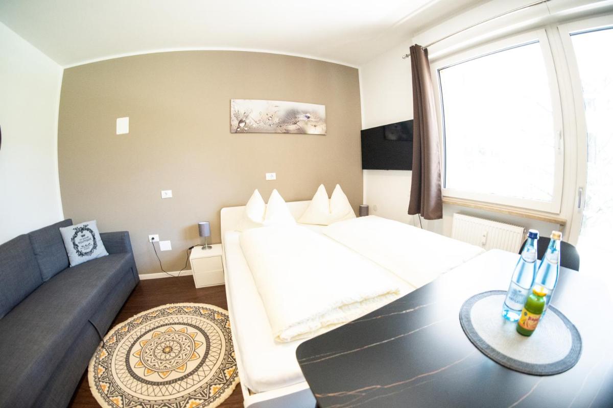 Flow Apartments Karl Wolf Park - Hizvo