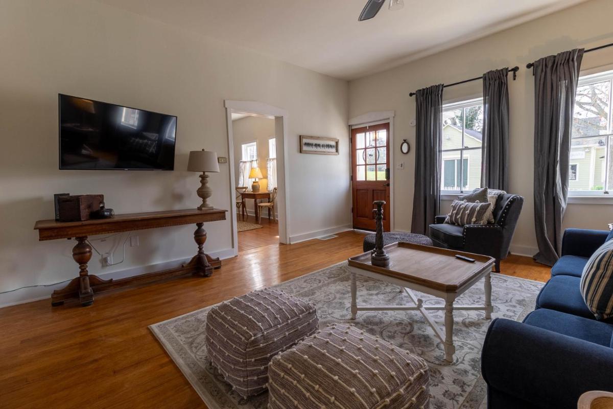 The Cottage-The Augusta Guest Collection - Housity