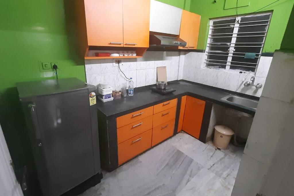 2BHK furnished flat & balcony near South City Mall-Only Family - Housity