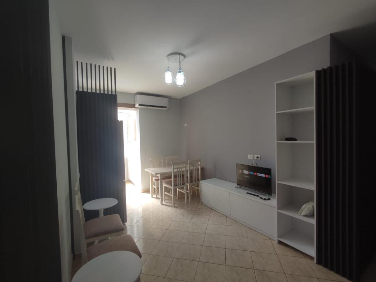 Vlora Apartment - Hizvo