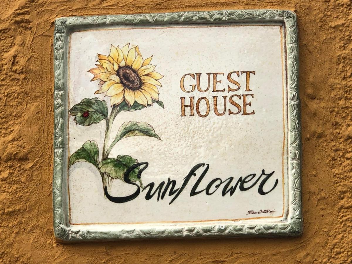 Casa Vacanze Sunflower - Housity