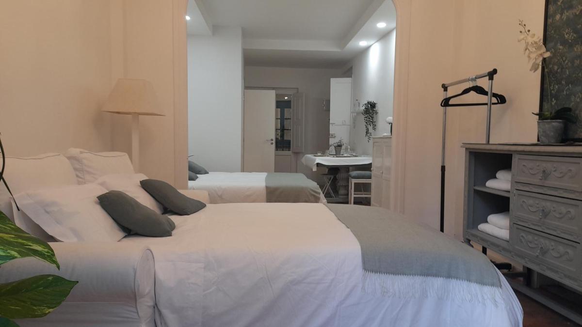 Habitación Centro Pamplona - acceso independiente - Housity