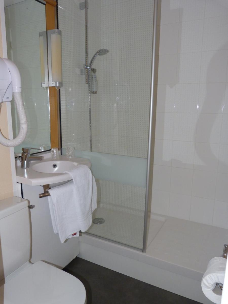 ibis Cambrai - Housity