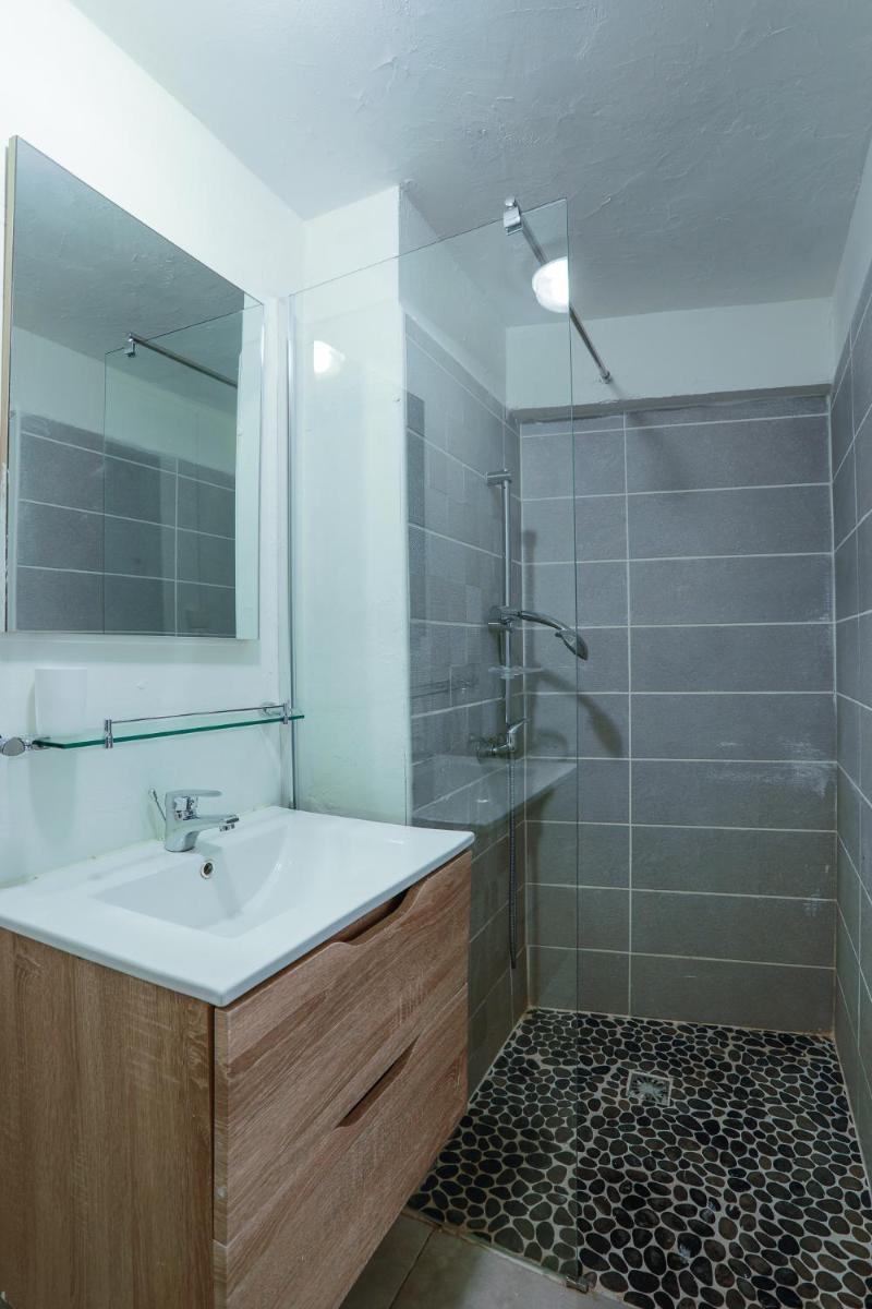 RESIDENCES LES ROCHES NOIRES - Housity