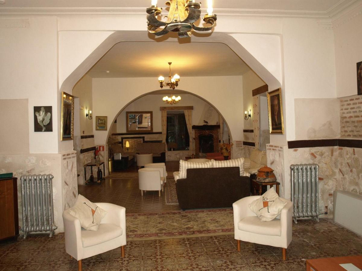 Gran Posada La Mesnada - Housity