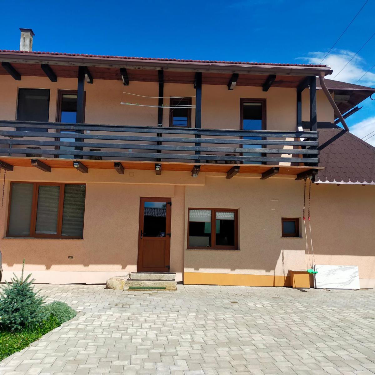 Casa Luna - Housity