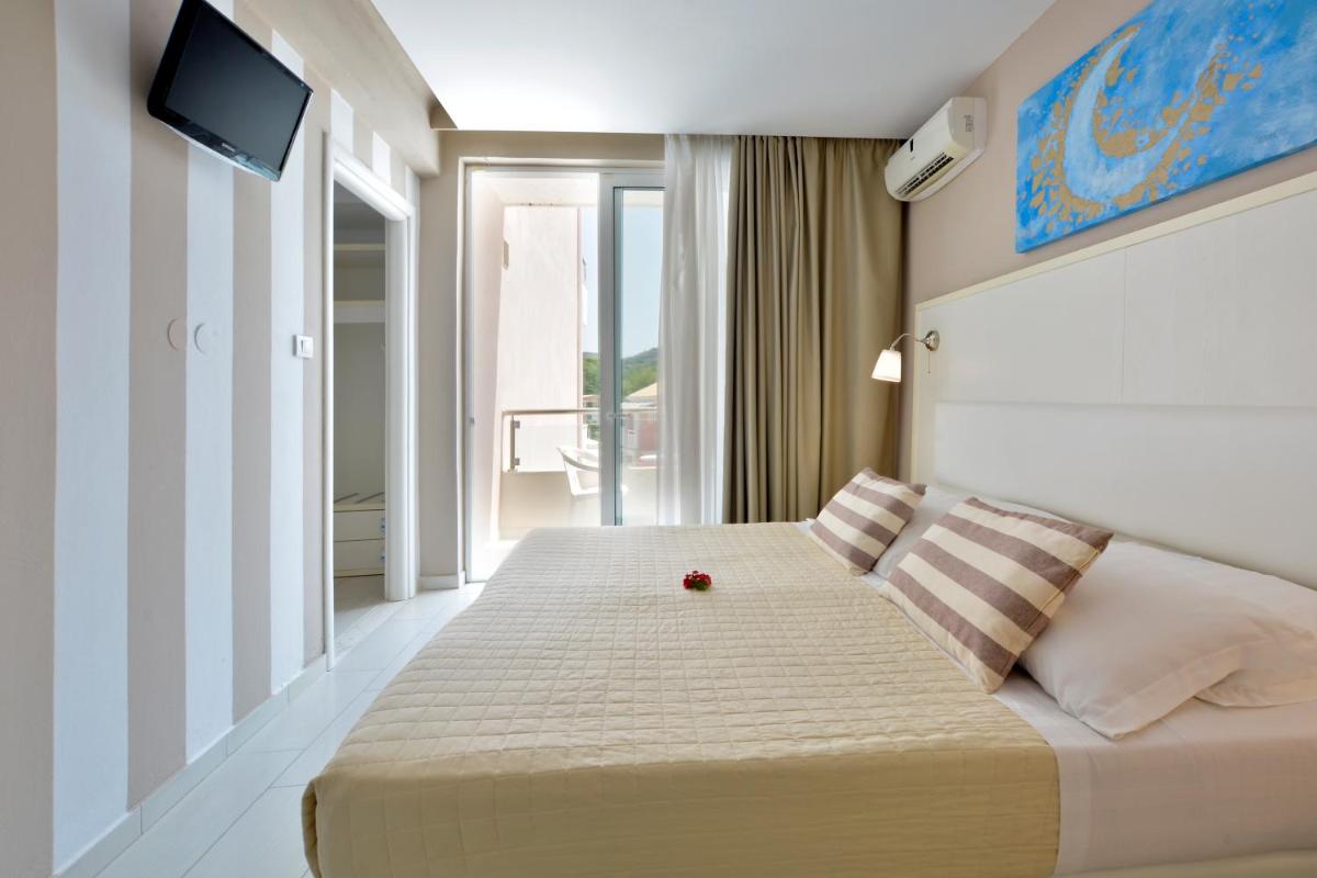 Sidari Beach Hotel - Housity