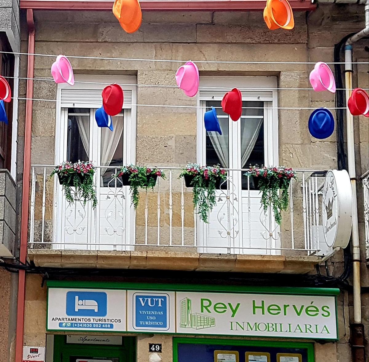 Apartamento Ático Select Real Caldas de Reis - Housity