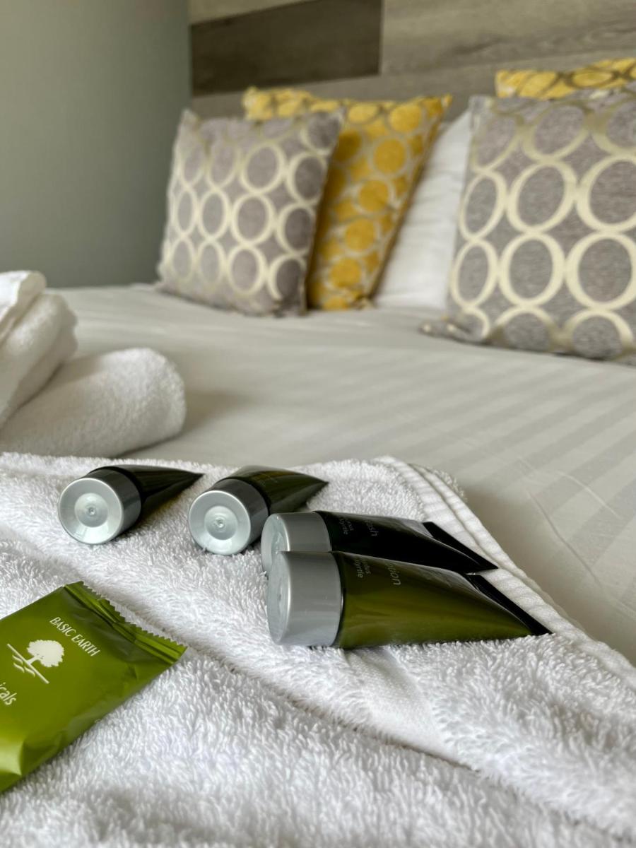 Whitsand Bay Tamar Suite - Housity