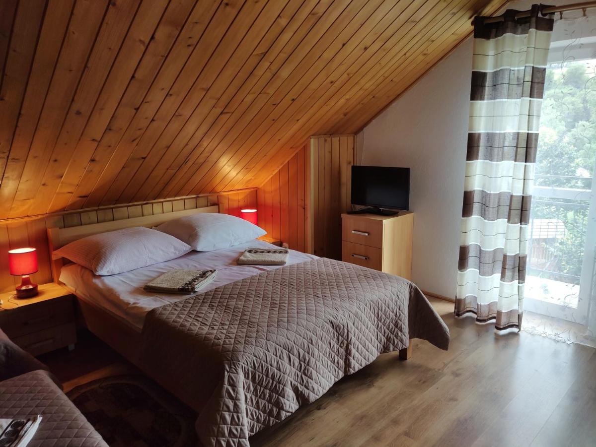 Dom Gościnny Kama - Housity