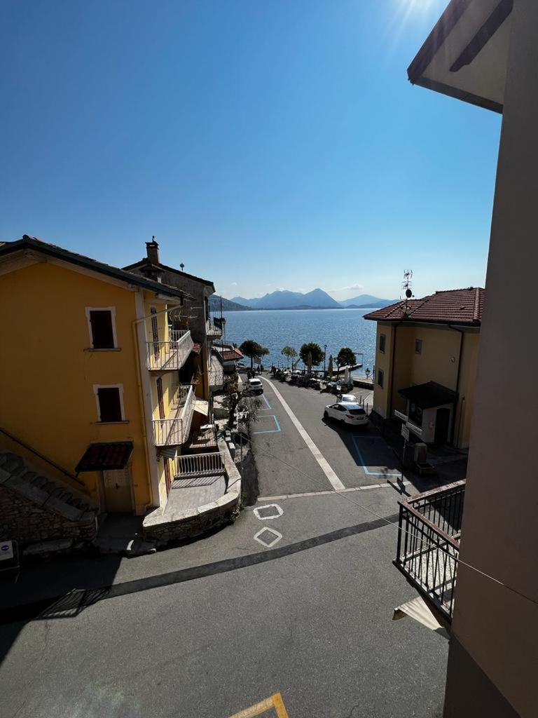 Residenza a schiera vista lago Feriolo - Housity