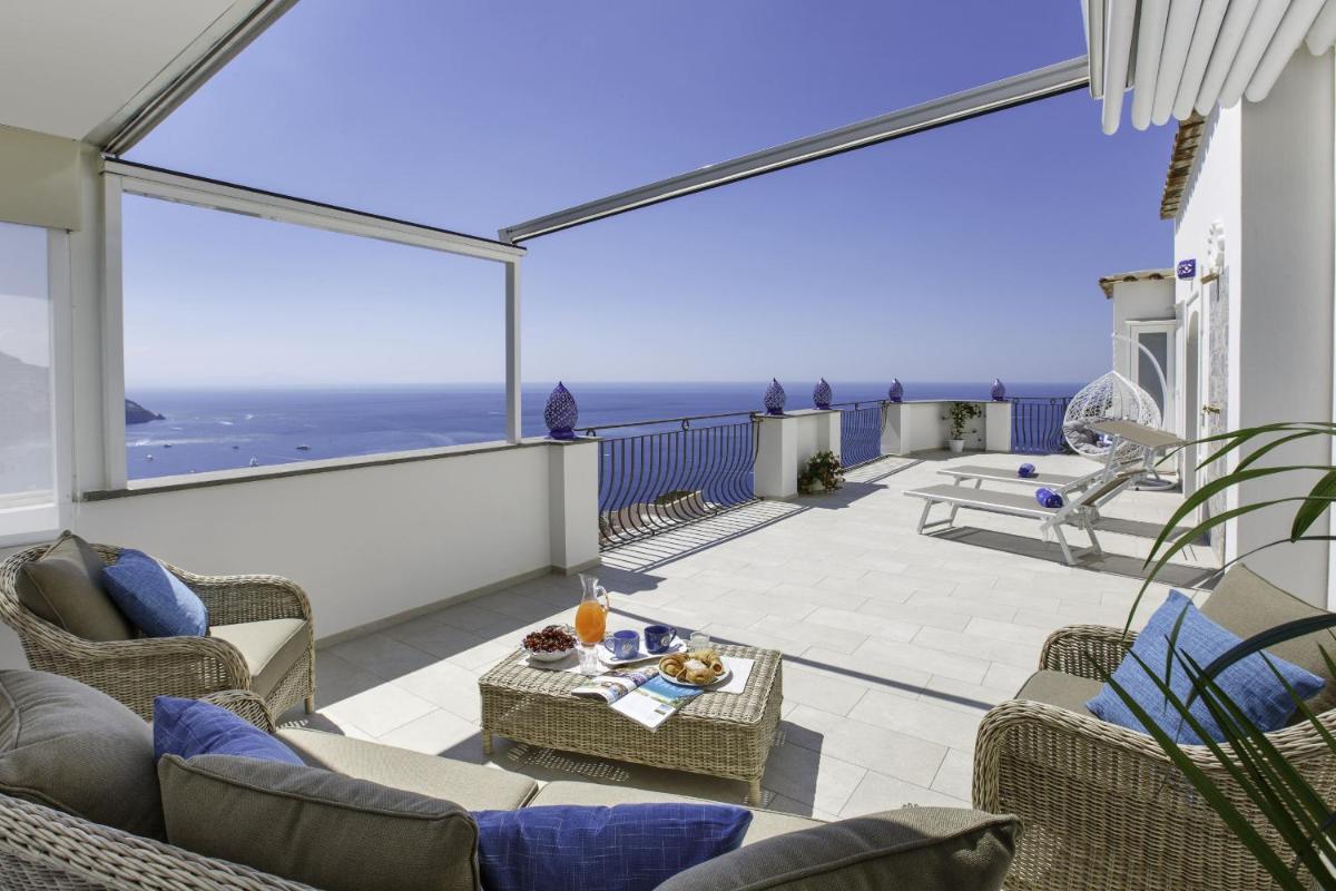 Estate4home - Villa Settemari Scrigno - Housity