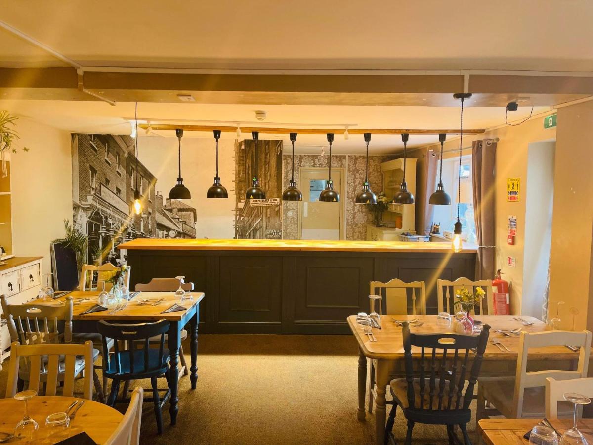 The Crown Fakenham - Housity
