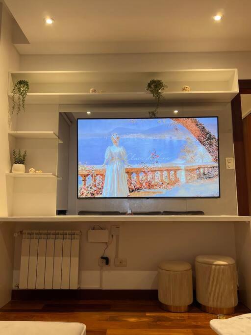 Stunning&Bright Apartment (well-located,brand-new) - Housity