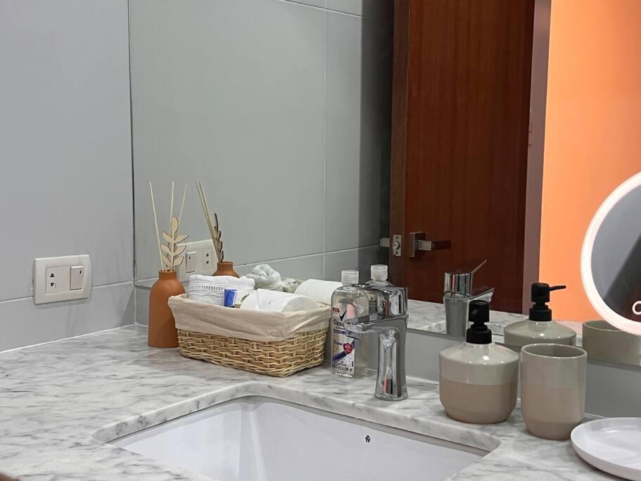 Stunning&Bright Apartment (well-located,brand-new) - Housity
