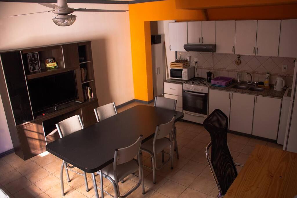 Apartamento en excelente zona de Godoy Cruz. - Housity
