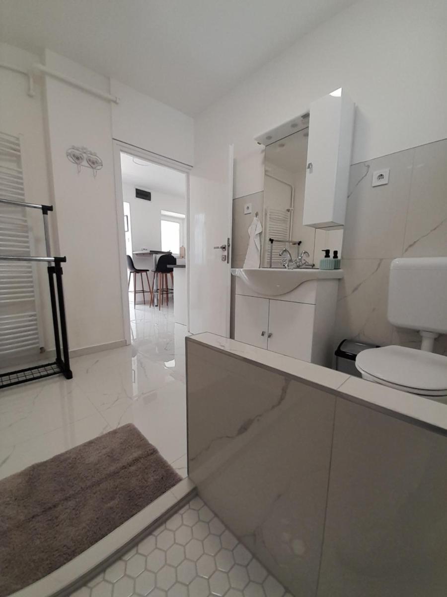 Suitetrails - Déri Kert Apartmanház B