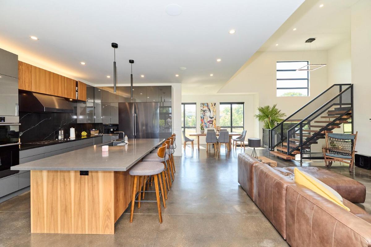 Orchard Oasis - Housity